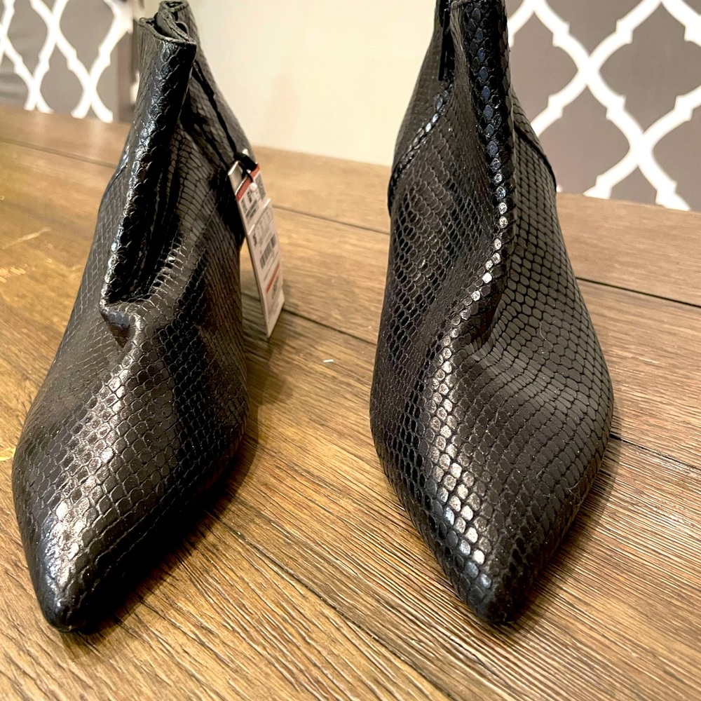 Zara Black Leather Boots